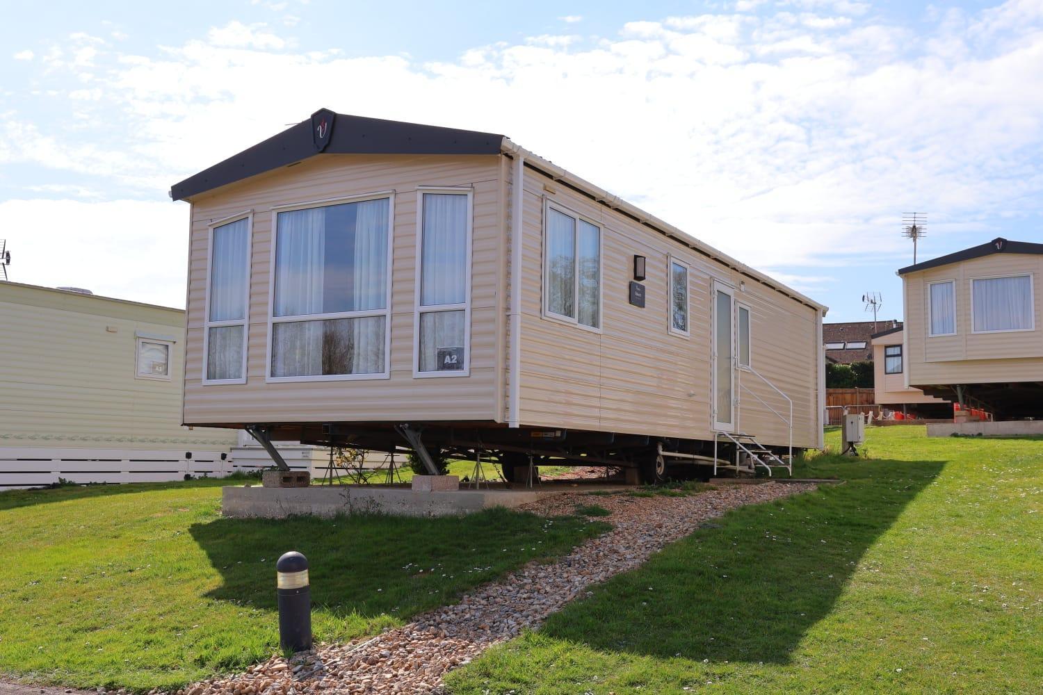 Mercury Yacht Harbour And Holiday Park Bursledon Exterior photo